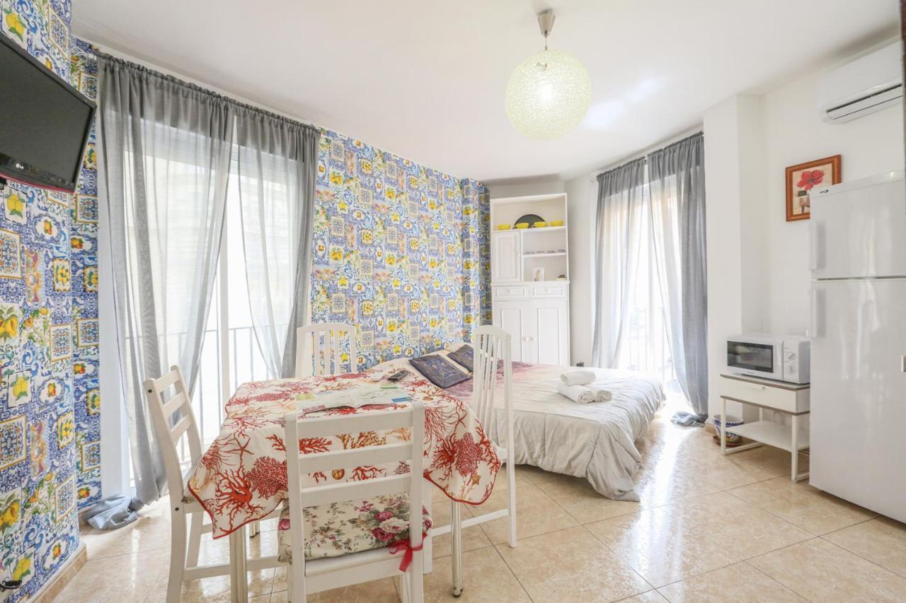 Sevilla Center Premium, Free Parking Exterior photo