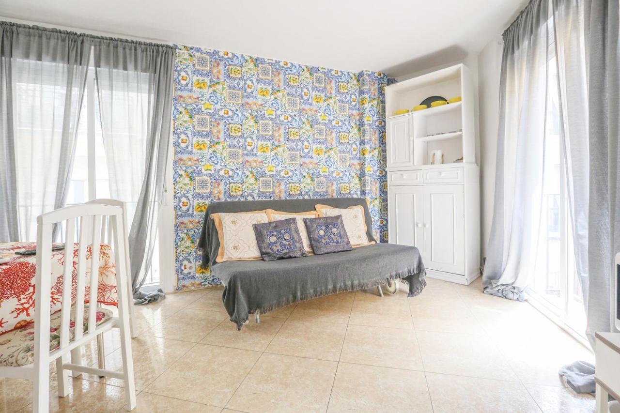 Sevilla Center Premium, Free Parking Exterior photo